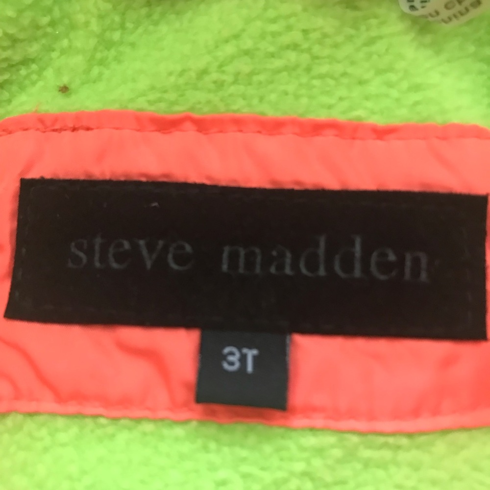 Beautiful winter jacket!!! - Picture 2 of 3
